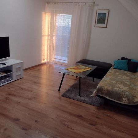 Appartement In Nitra Under The Zobor-Hill 외부 사진