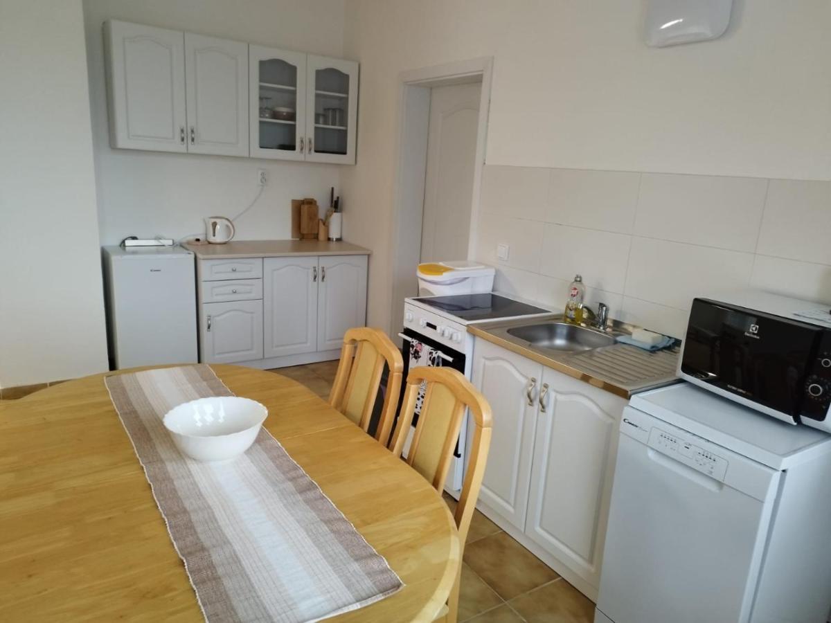Appartement In Nitra Under The Zobor-Hill 외부 사진